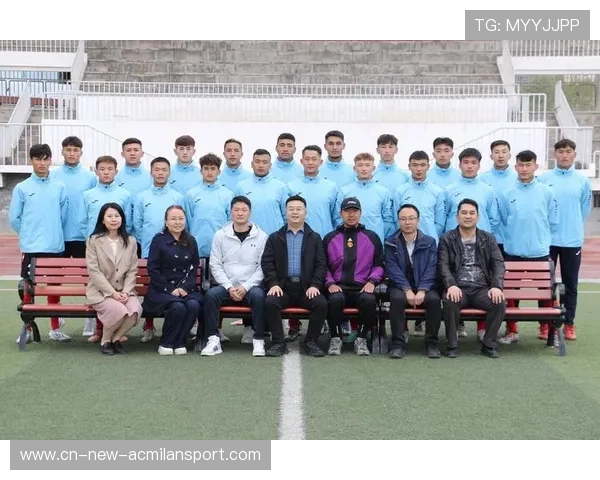 从校园到职业足球全面探讨中国青训体系的未来发展方向 从校园到职业足球全面探讨中国青训体系的未来发展方向